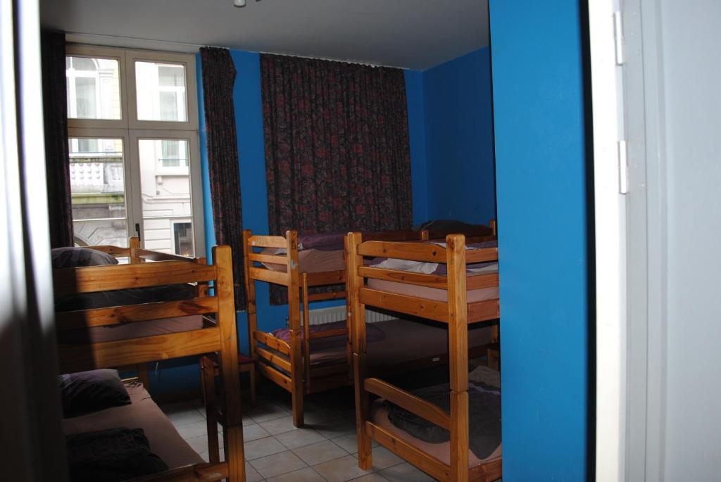 Charlie Rockets Youth Hostel Brugge Phòng bức ảnh